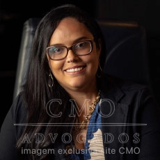 Advogada Renata Oliveira e Silva Louvize - CMO Advogados